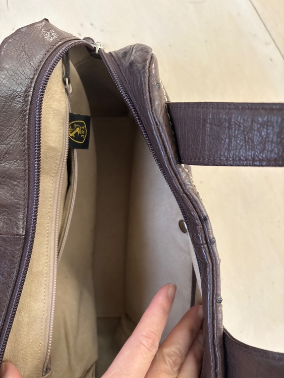 eclat（古着・ファッション）の商品画像 - 査定依頼日：2026年3月14日 - 最高査定価格：100,000円