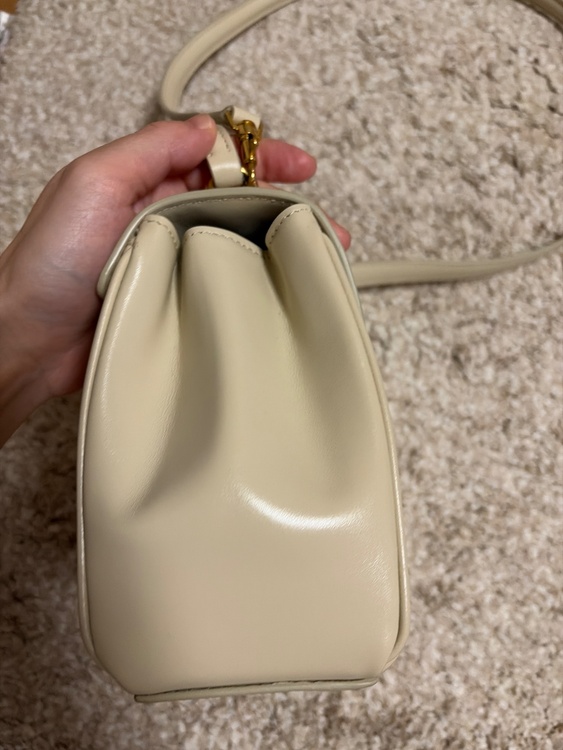 セリーヌ  （ブランドバッグ）の商品画像 - 査定依頼日：2026年3月1日 - 最高査定価格：180,000円