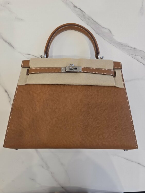 ケリー（ブランドバッグ）の商品画像 - 査定依頼日：2026年2月14日 - 最高査定価格：3,300,000円