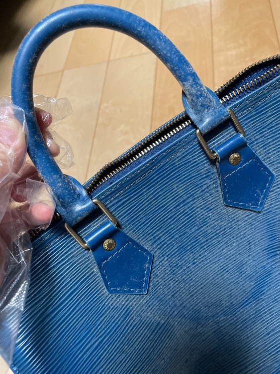 ルイヴィトン エピ（ブランドバッグ）の商品画像 - 査定依頼日：2026年9月28日 - 最高査定価格：10,000円