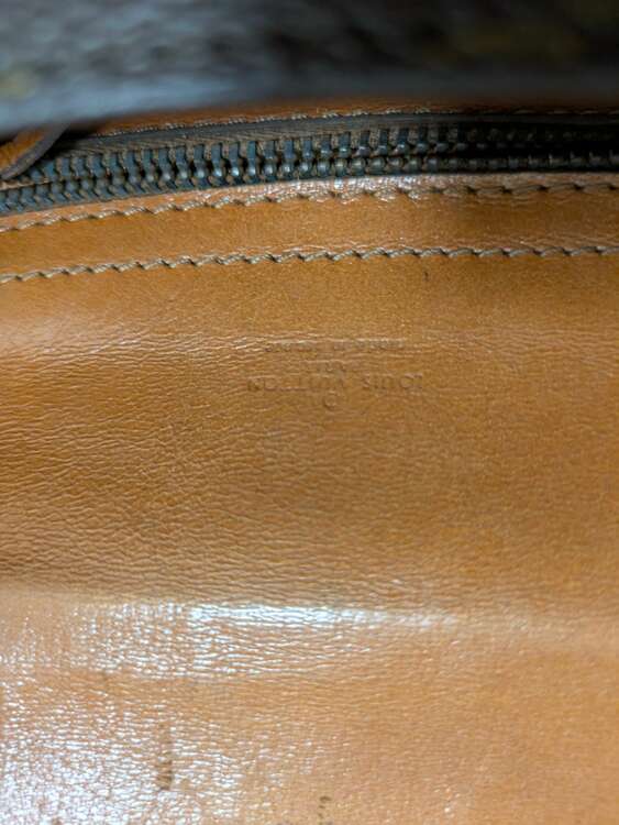 サンクルー（ブランドバッグ）の商品画像 - 査定依頼日：2025年5月27日 - 最高査定価格：20,000円