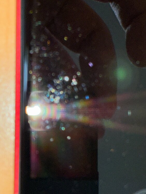 iPhone SE(第2世代) MXD22J/A Red 128GB（スマホ）の商品画像 - 査定依頼日：2026年1月18日 - 最高査定価格：12,000円