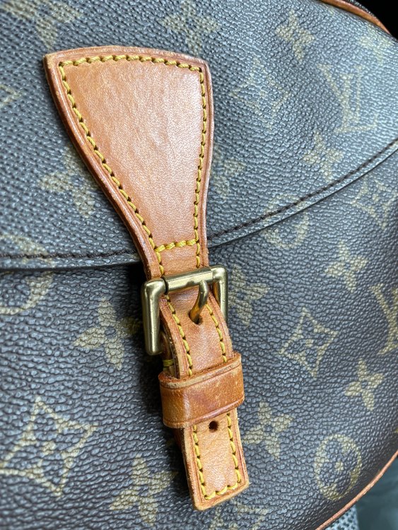 ルイヴィトン モノグラム （ブランドバッグ）の商品画像 - 査定依頼日：2022年10月5日 - 最高査定価格：30,000円