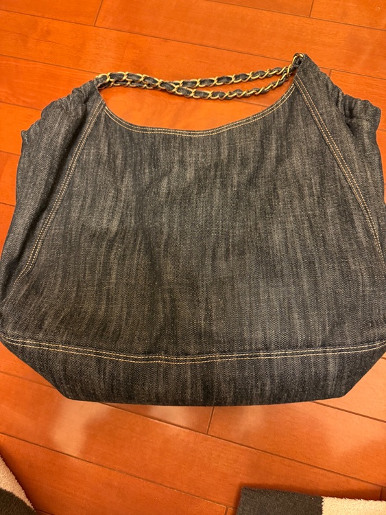 わからない（ブランドバッグ）の商品画像 - 査定依頼日：2025年10月26日 - 最高査定価格：350,000円