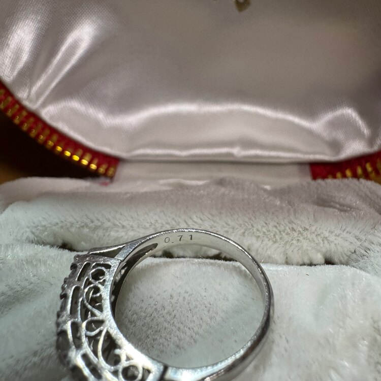 ダイヤモンドリング（宝石）の商品画像 - 査定依頼日：2025年5月22日 - 最高査定価格：35,000円