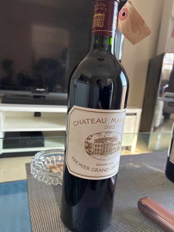 2012（お酒）の商品画像 - 査定依頼日：2026年2月21日 - 最高査定価格：50,000円