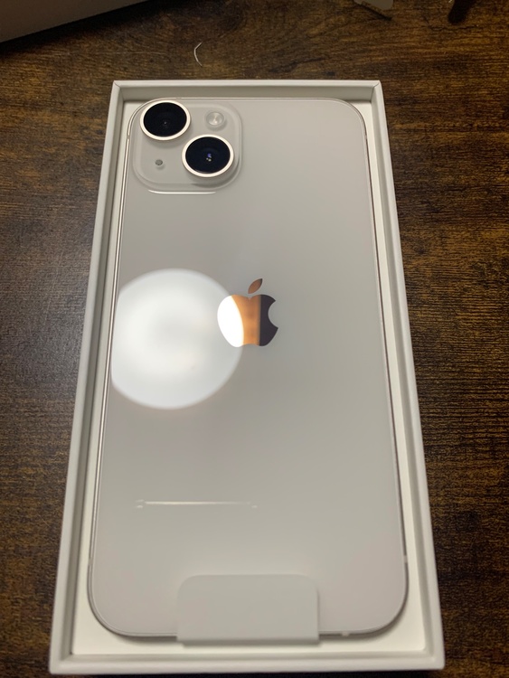 iPhone iPhone 14 128GB au（スマホ）の商品画像 - 査定依頼日：2026年6月6日 - 最高査定価格：41,000円