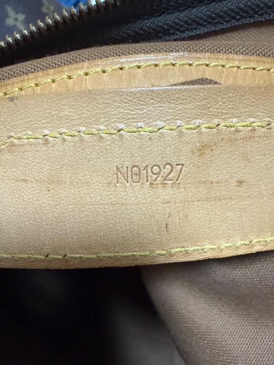 ルイヴィトン モノグラム （ブランドバッグ）の商品画像 - 査定依頼日：2026年3月8日 - 最高査定価格：70,000円