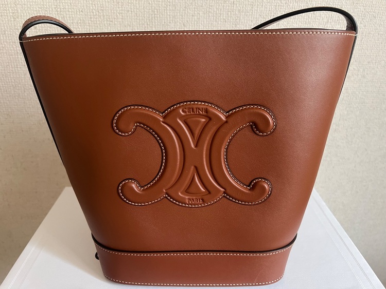 セリーヌ  （ブランドバッグ）の商品画像 - 査定依頼日：2025年11月24日 - 最高査定価格：200,000円