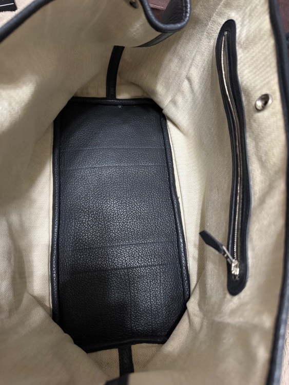 ガーデンパーティPM（ブランドバッグ）の商品画像 - 査定依頼日：2026年3月24日 - 最高査定価格：320,000円