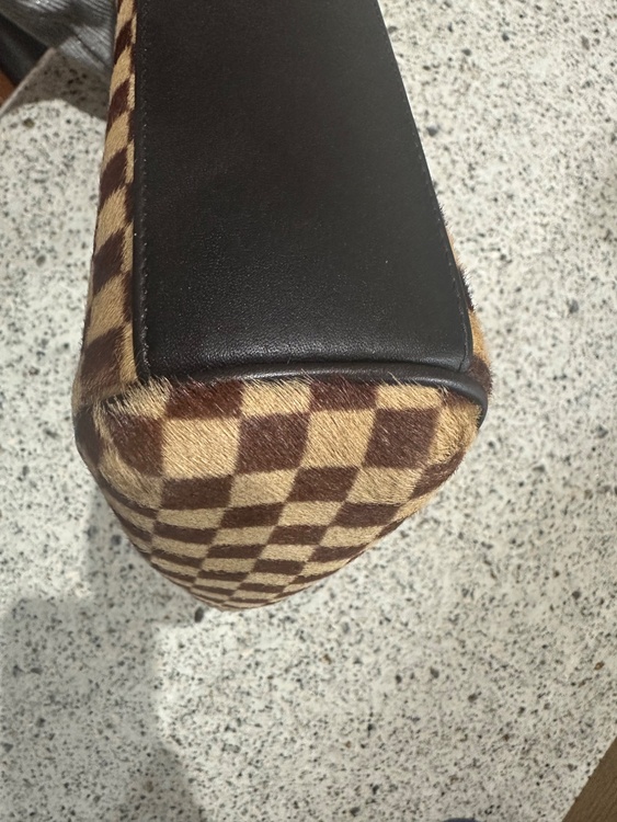 ソバージュ　M92131（ブランドバッグ）の商品画像 - 査定依頼日：2025年12月15日 - 最高査定価格：30,000円