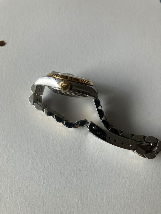 ロレックス デイトジャスト 69173（高級時計）の商品画像 - 査定依頼日：2025年2月28日 - 最高査定価格：700,000円