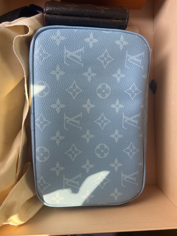 ルイヴィトン モノグラム （ブランドバッグ）の商品画像 - 査定依頼日：2025年9月26日 - 最高査定価格：300,000円