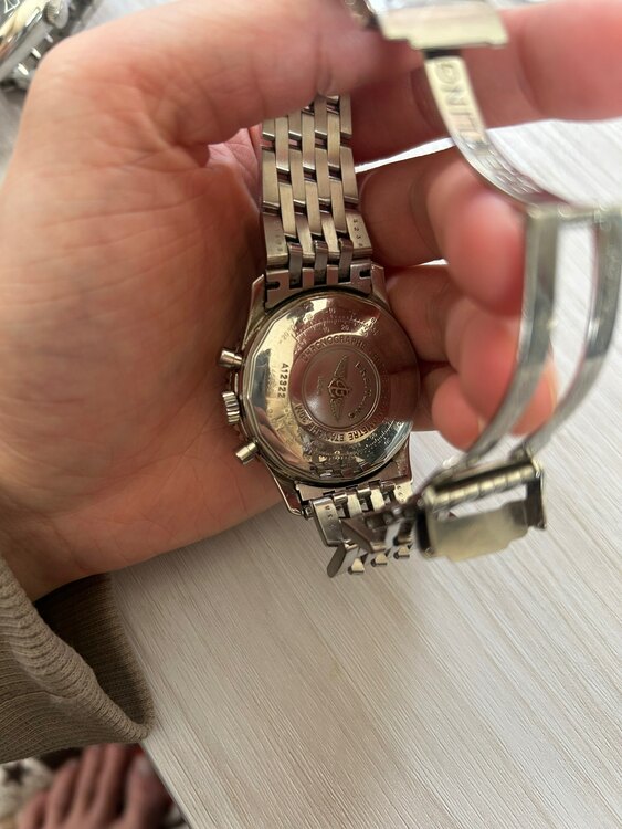 ブライトリング　コスモノート　（高級時計）の商品画像 - 査定依頼日：2025年3月10日 - 最高査定価格：560,000円