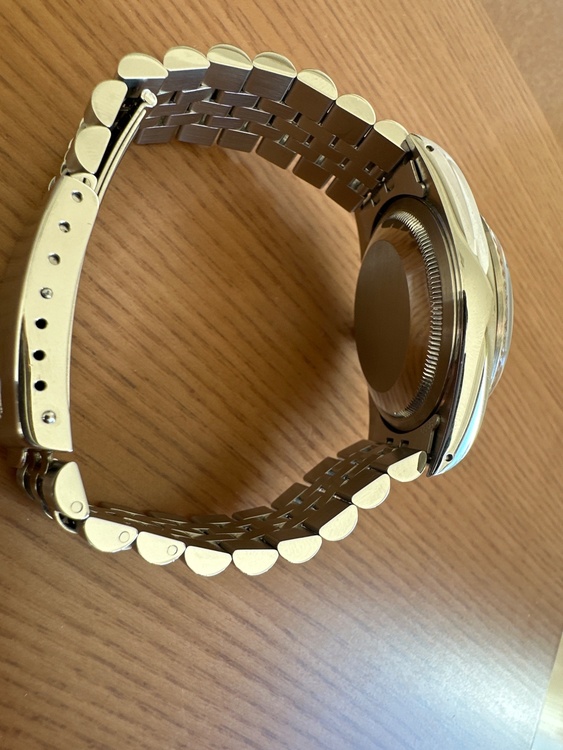 ロレックス デイトジャスト 1623 S359217（高級時計）の商品画像 - 査定依頼日：2025年12月16日 - 最高査定価格：1,280,000円