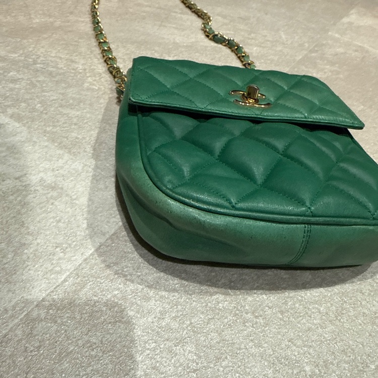 シャネル マトラッセ （ブランドバッグ）の商品画像 - 査定依頼日：2025年11月22日 - 最高査定価格：250,000円