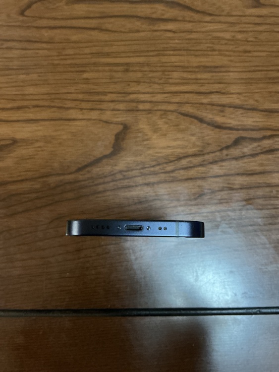 iPhone12mini128GBブラ（スマホ）の商品画像 - 査定依頼日：2026年2月15日 - 最高査定価格：22,000円