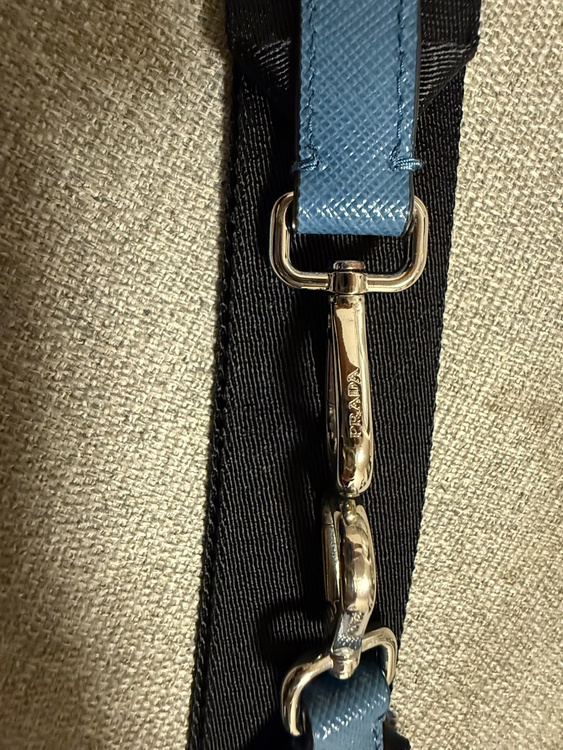 プラダ  （ブランドバッグ）の商品画像 - 査定依頼日：2025年12月24日 - 最高査定価格：121,000円