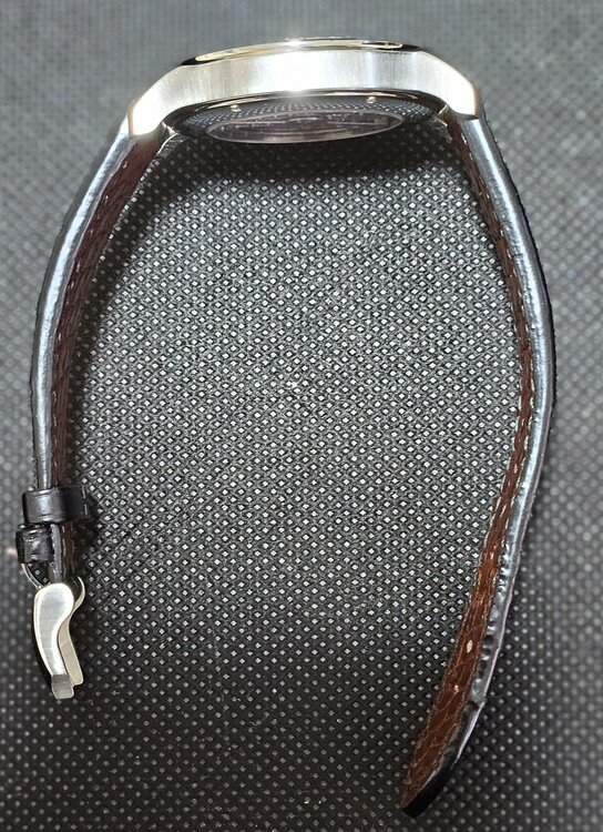 L.U.C 1937 168558-3002（高級時計）の商品画像 - 査定依頼日：2025年12月10日 - 最高査定価格：570,000円