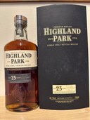 ハイランドパーク25年オフィシャル48.1%（お酒）の商品画像 - 査定依頼日：2025年4月6日 - 最高査定価格：60,000円