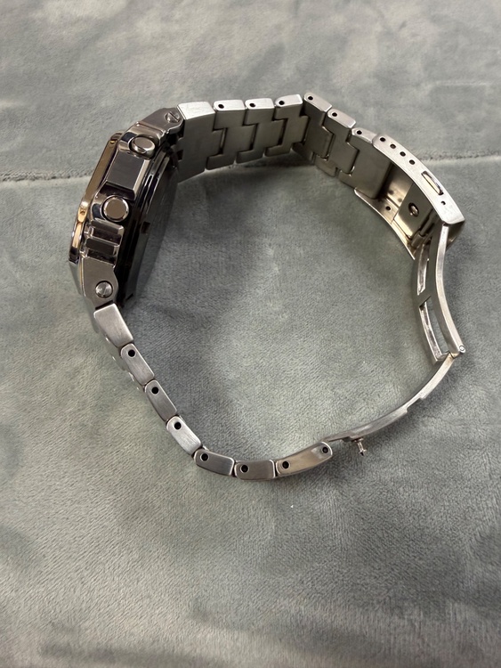 G-SHOCK GMW-B5000 GMW-B5000D-1J（高級時計）の商品画像 - 査定依頼日：2026年2月26日 - 最高査定価格：38,000円