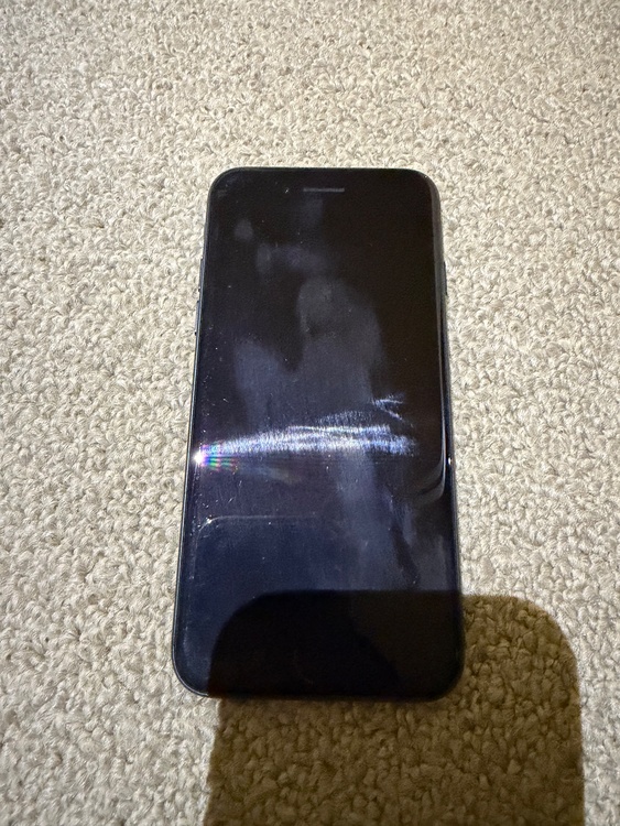 iPhone iPhone7 256GB SIMフリー（スマホ）の商品画像 - 査定依頼日：2026年10月2日 - 最高査定価格：1,100円