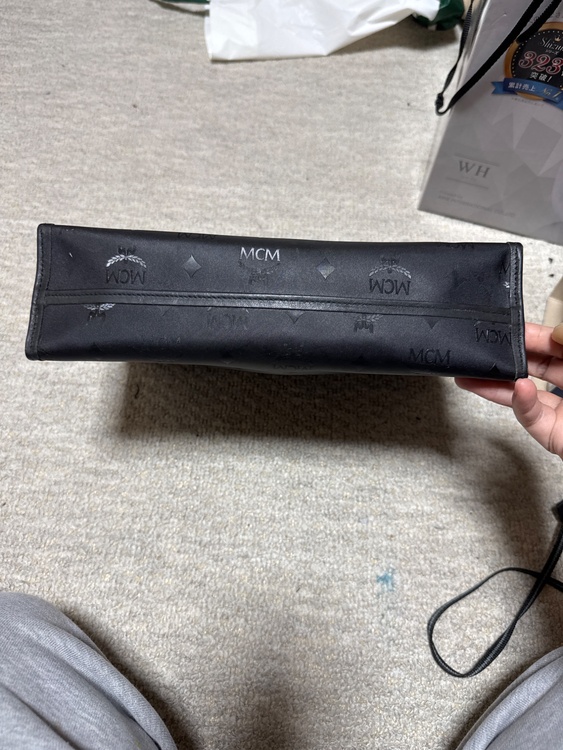 MCMのバック（ブランドバッグ）の商品画像 - 査定依頼日：2026年2月11日 - 最高査定価格：100,000円