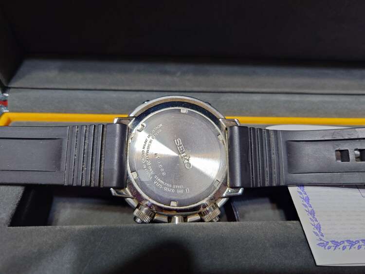 Fieldmaster Solar Chronograph（高級時計）の商品画像 - 査定依頼日：2025年2月11日 - 最高査定価格：31,000円