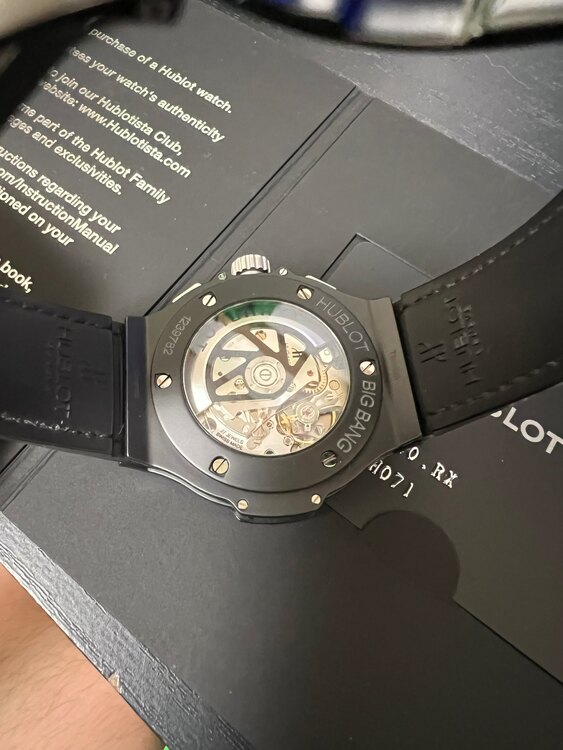 ウブロ ビックバン 301（高級時計）の商品画像 - 査定依頼日：2025年4月27日 - 最高査定価格：730,000円