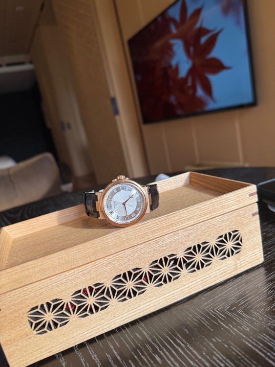 BREGUET マリーン 5517 5517BR/12/5ZU（高級時計）の商品画像 - 査定依頼日：2026年8月30日 - 最高査定価格：3,100,000円