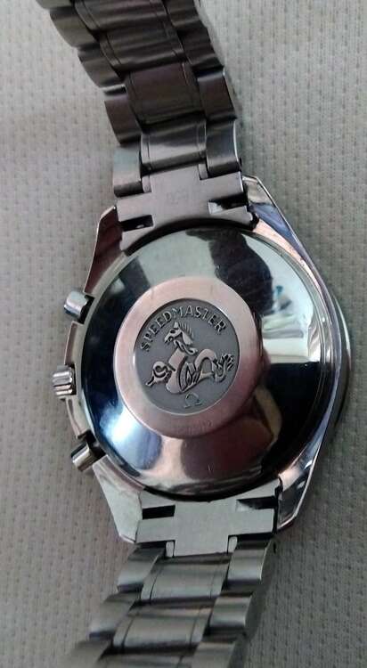 オメガ スピードマスター 351350（高級時計）の商品画像 - 査定依頼日：2024年12月15日 - 最高査定価格：180,000円