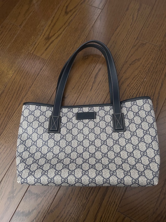 GUCCIバッグ（ブランドバッグ）の商品画像 - 査定依頼日：2026年10月15日 - 最高査定価格：35,000円