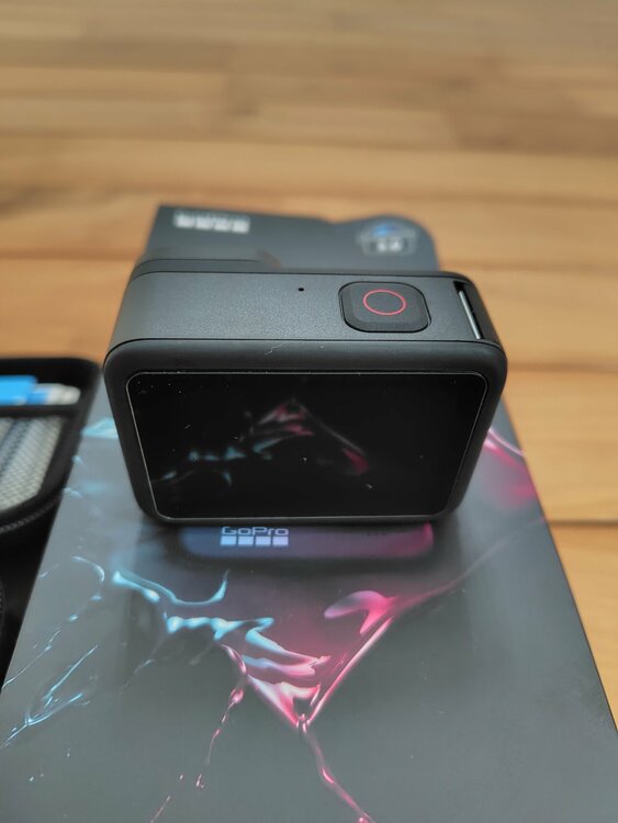 HERO9ブラック（カメラ）の商品画像 - 査定依頼日：2026年10月10日 - 最高査定価格：10,000円