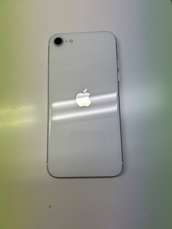 iPhone（スマホ）の商品画像 - 査定依頼日：2025年9月19日 - 最高査定価格：10,000円