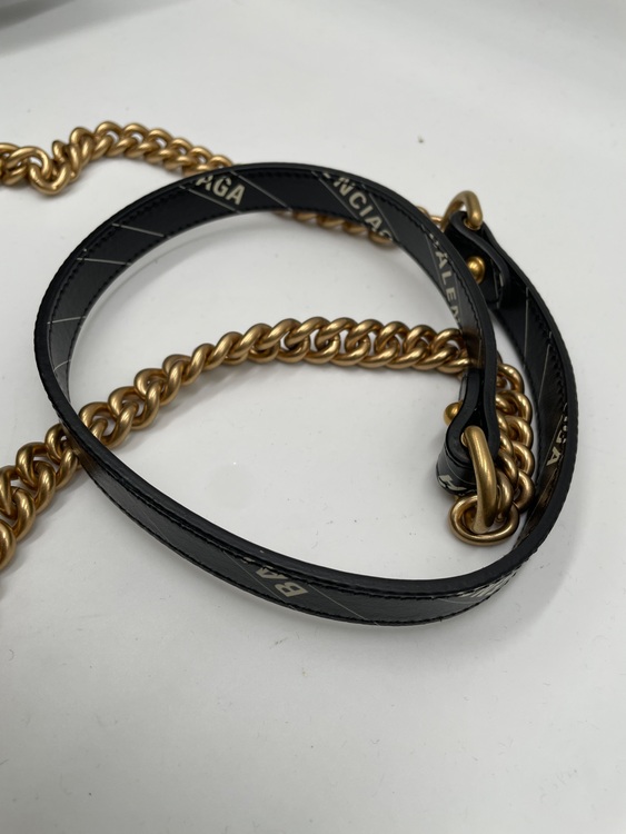 グッチ  （ブランドバッグ）の商品画像 - 査定依頼日：2025年6月8日 - 最高査定価格：180,000円