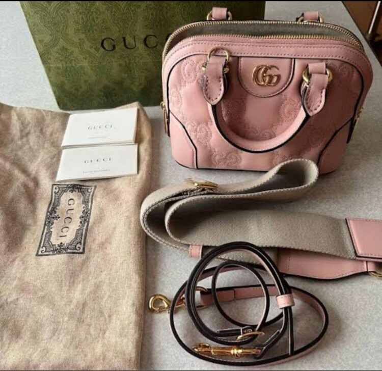 GUCCI グッチ レディース ショルダーバッグ 727793  マトラッセ（ブランドバッグ）の商品画像 - 査定依頼日：2025年5月8日 - 最高査定価格：145,000円