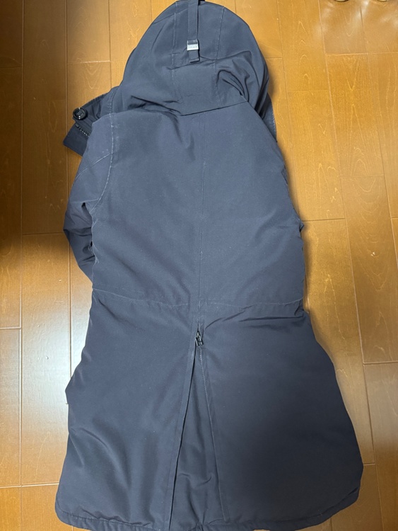 カナダグース（古着・ファッション）の商品画像 - 査定依頼日：2026年5月28日 - 最高査定価格：8,000円
