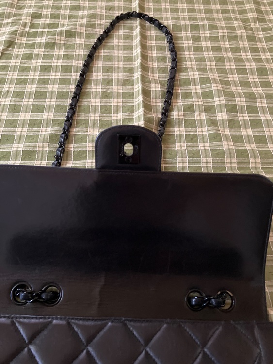 マトラッセ　ショルダー（ブランドバッグ）の商品画像 - 査定依頼日：2025年6月16日 - 最高査定価格：480,000円