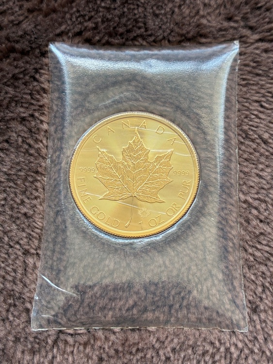 メイプルリ—フ金貨1オンス（金・貴金属）の商品画像 - 査定依頼日：2026年4月12日 - 最高査定価格：900,000円