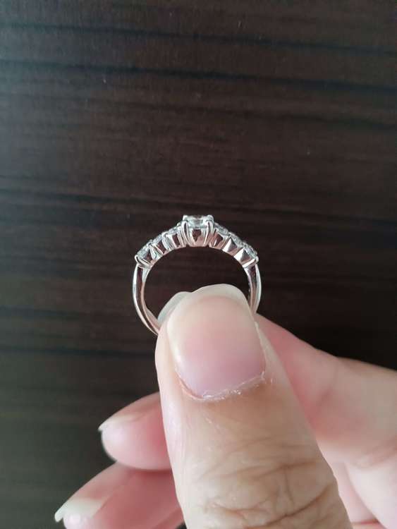 リング（宝石）の商品画像 - 査定依頼日：2023年8月28日 - 最高査定価格：35,000円