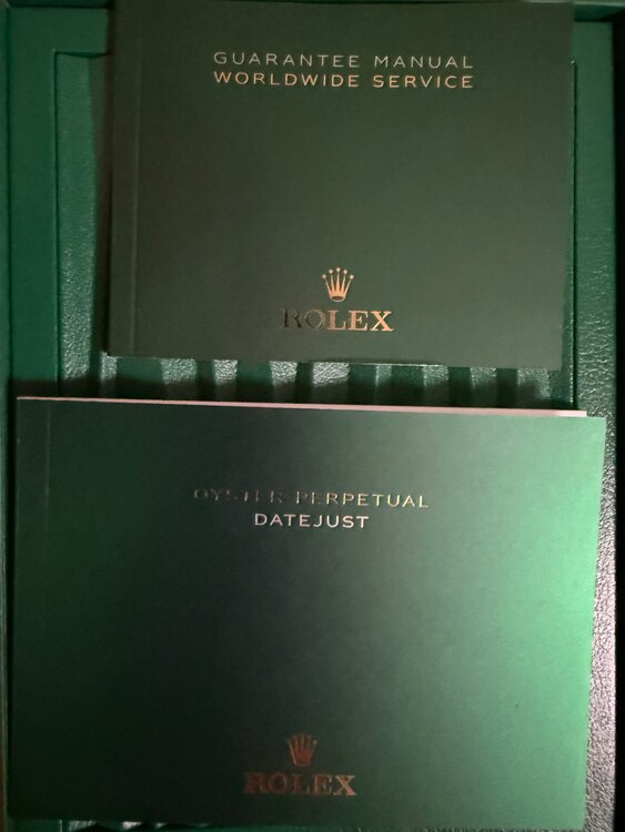 デイトジャスト 41 ミントグリーン（高級時計）の商品画像 - 査定依頼日：2025年5月5日 - 最高査定価格：1,430,000円