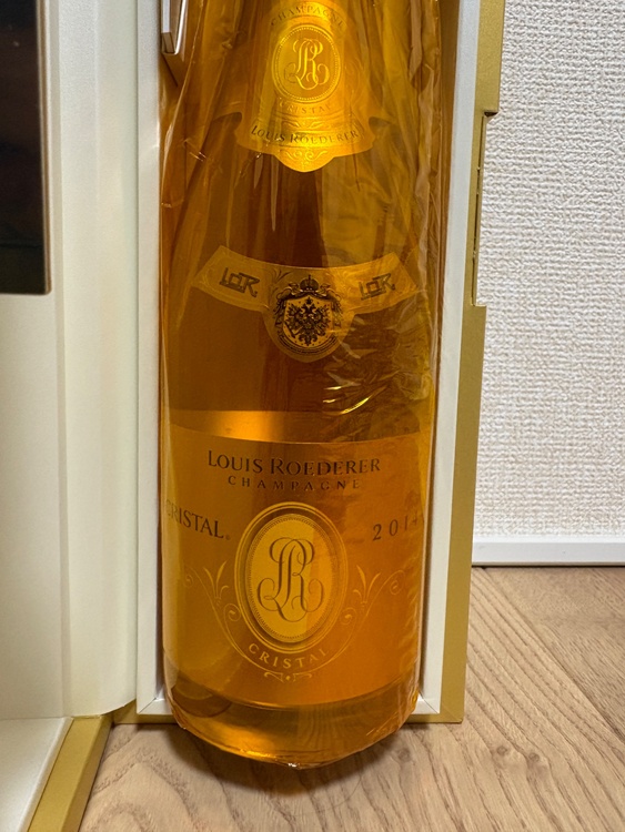 クリスタル 2014（お酒）の商品画像 - 査定依頼日：2026年2月23日 - 最高査定価格：34,000円