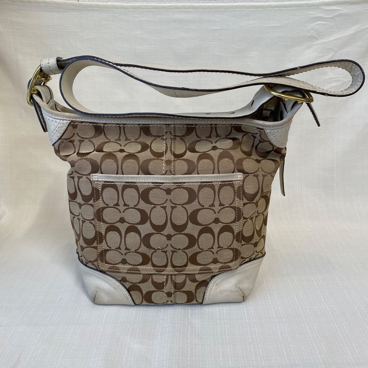 その他 コーチ （ブランドバッグ）の商品画像 - 査定依頼日：2026年3月8日 - 最高査定価格：1,500円