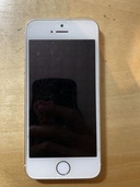 iPhonese（スマホ）の商品画像 - 査定依頼日：2022年3月15日 - 最高査定価格：4,500円