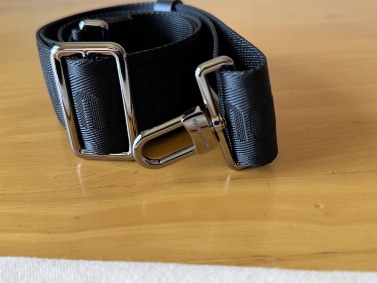 ラブルウォレット M81124 （ブランドバッグ）の商品画像 - 査定依頼日：2026年3月23日 - 最高査定価格：180,000円