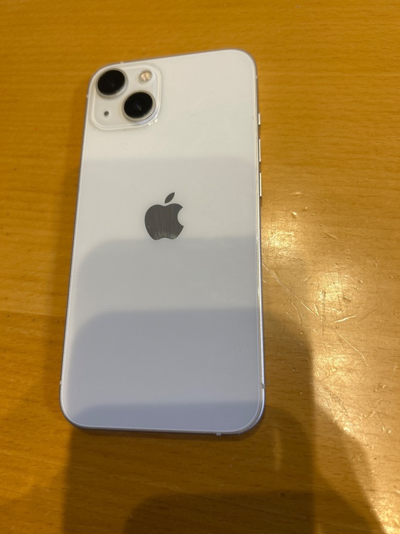 iPhone13（スマホ）の商品画像 - 査定依頼日：2026年1月29日 - 最高査定価格：37,000円