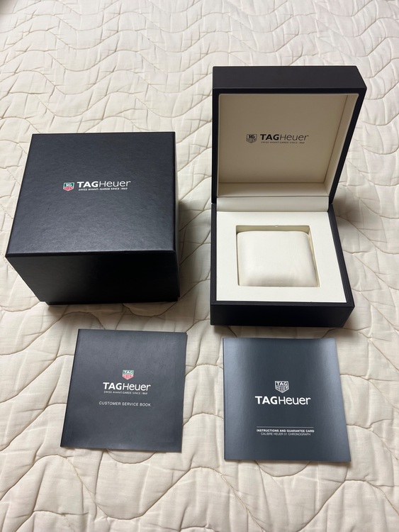 タグホイヤー カレラ ホイヤー01クロノグラフ　CAR2A5（高級時計）の商品画像 - 査定依頼日：2025年8月14日 - 最高査定価格：550,000円