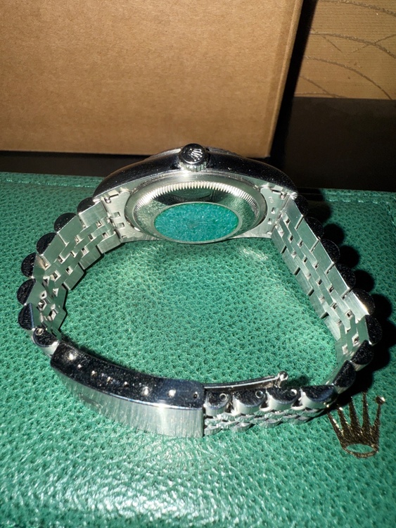 ロレックス デイトジャスト 16234/Y41014（高級時計）の商品画像 - 査定依頼日：2025年12月4日 - 最高査定価格：1,050,000円