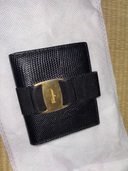 黒財布（ブランド財布・小物）の商品画像 - 査定依頼日：2025年6月15日 - 最高査定価格：1,000円