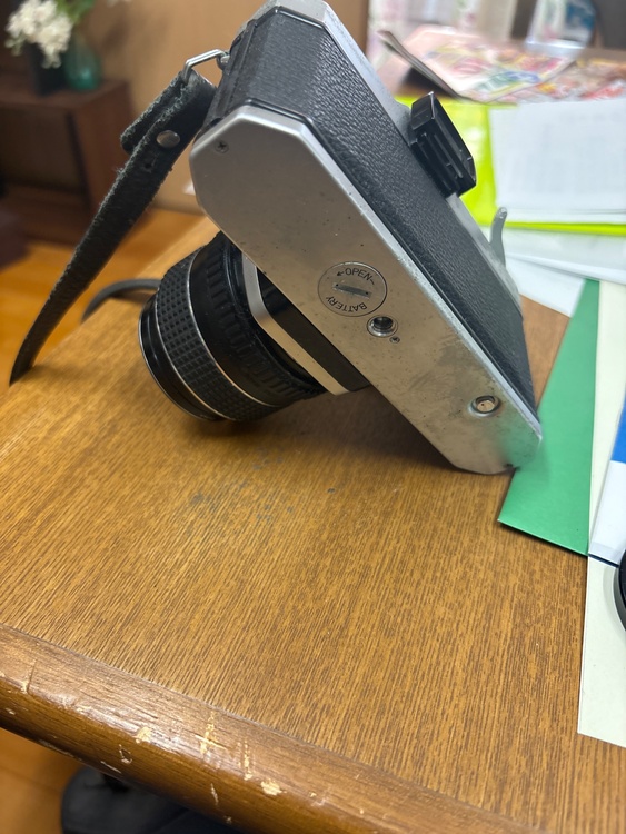 spotmaticF（カメラ）の商品画像 - 査定依頼日：2026年4月19日 - 最高査定価格：500円